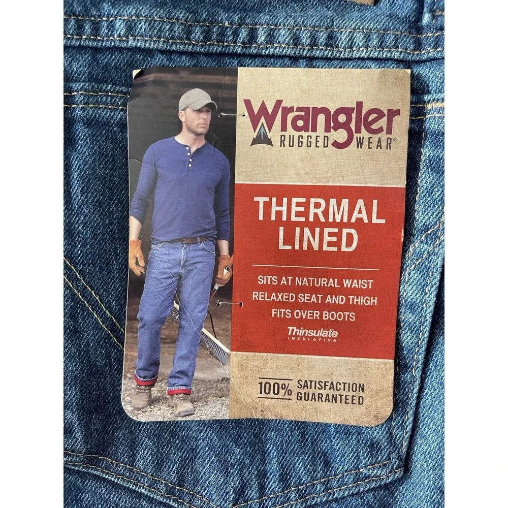 NWT Wrangler Rugged Thermal 3M Thinsulate Insulated Denim Winter Jeans 40x32